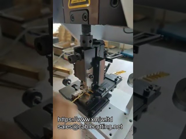 WPM 2000 Puoliautomaattinen Johdinliitin Kupariliittimen Puristuskone