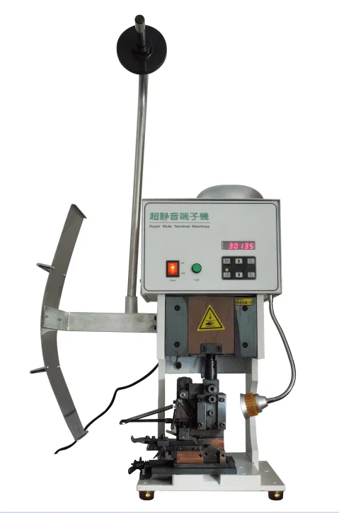 Liittimen puristus Kone WPM-1500S - Puoliautomaattinen puristuskone